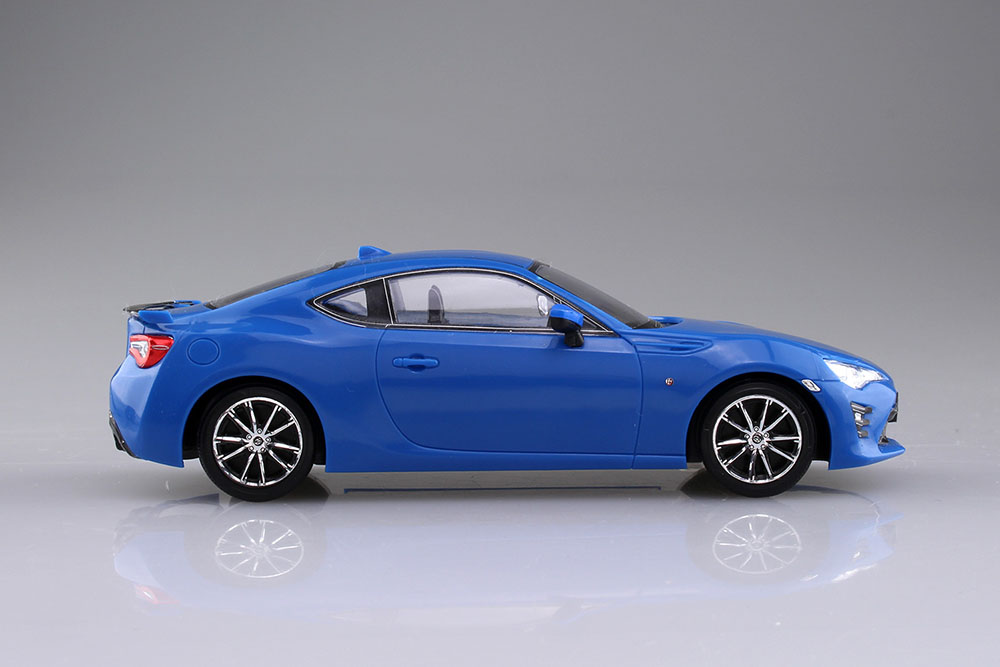 1/32 TOYOTA 86(BRIGHT Blue) | Ultra Tokyo Connection